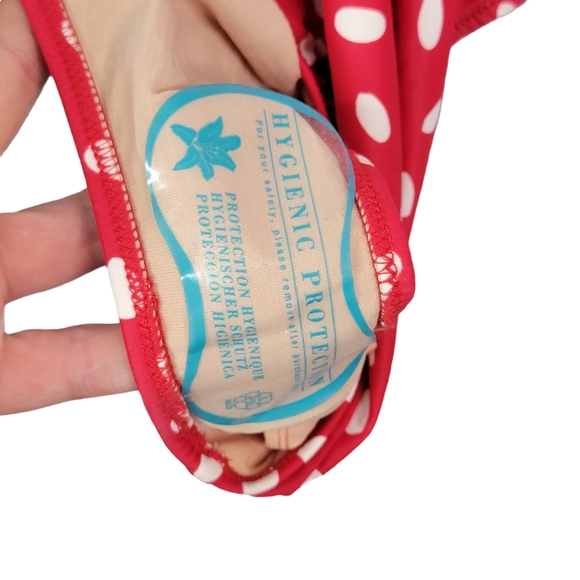 Diva Studio Red Watermelon Seed Polka-Dot Pool Beach One Piece Swimsuit 6 NWT - Picture 9 of 9